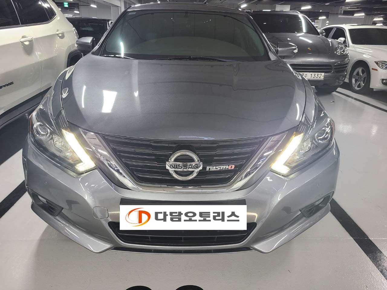 가성비 좋은 닛산 알티마 중고차리스 웃으면서!