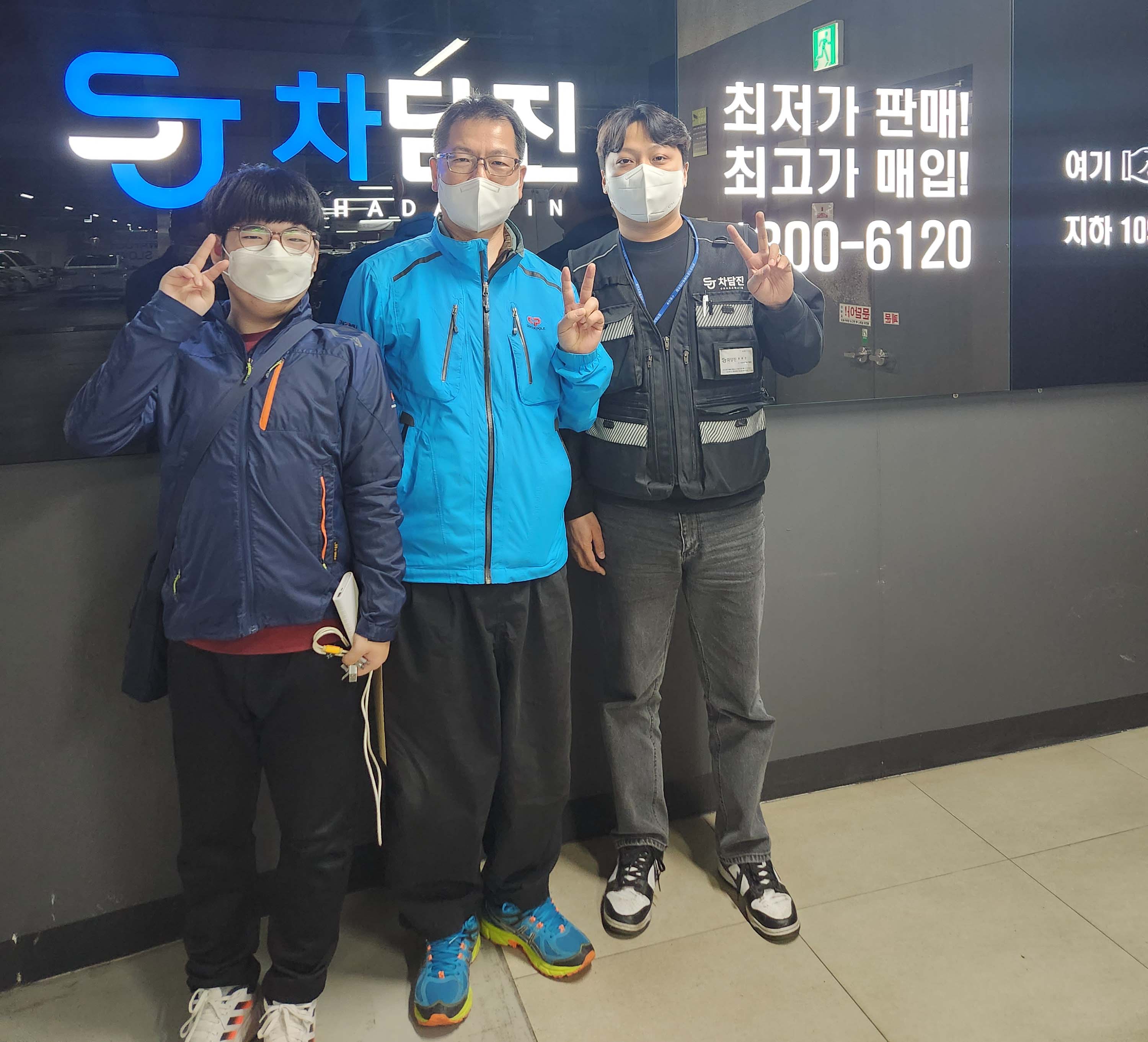 스타렉스 5밴 중고차리스 신차급으로 똑똑하게!